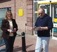 Leafletting Turriff to stop the BNP 